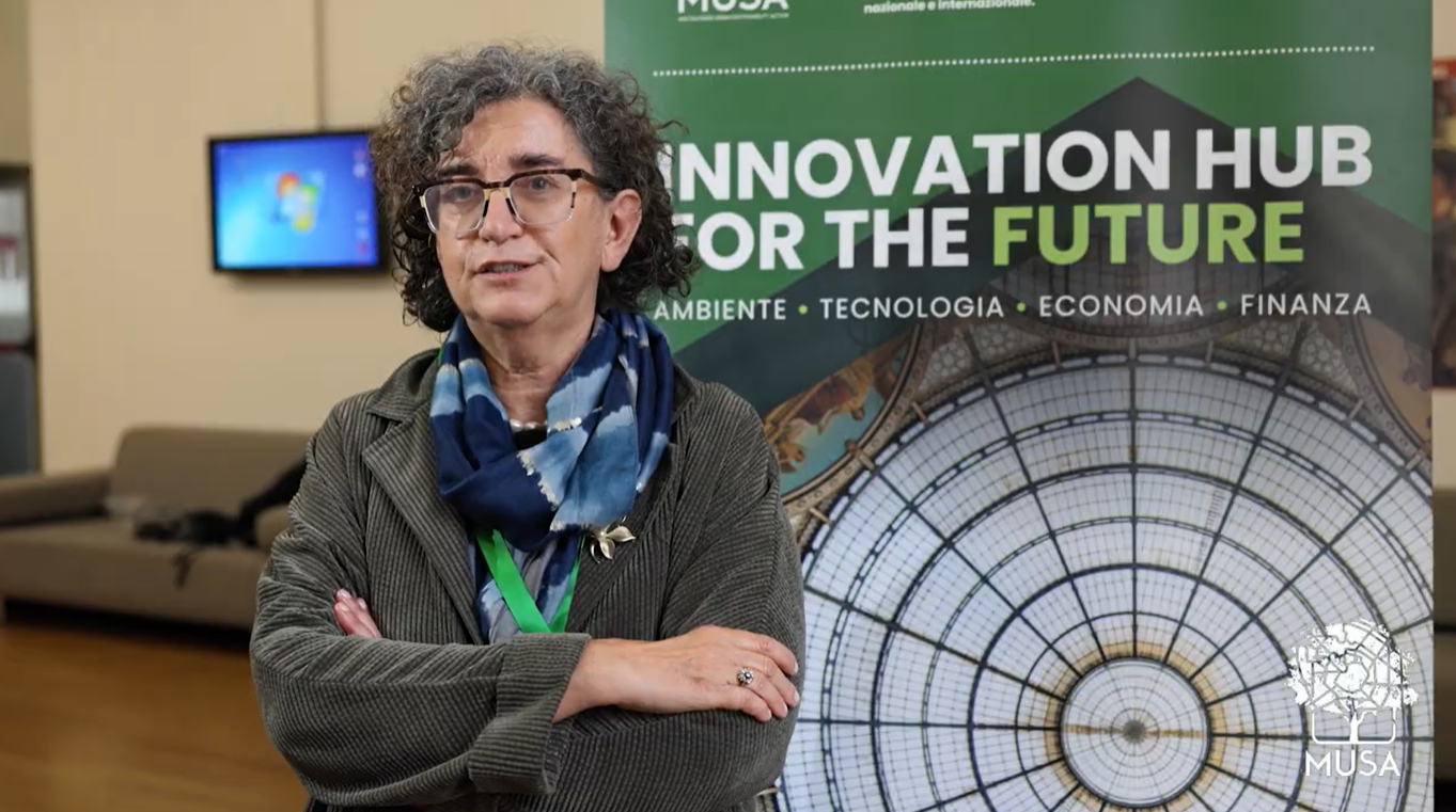 Future Hub: A Hybrid Model to Support Innovation in SMEs